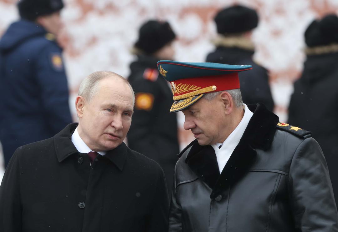 Russian Defense Minister Replaced With Economist in Cabinet Reshuffle
