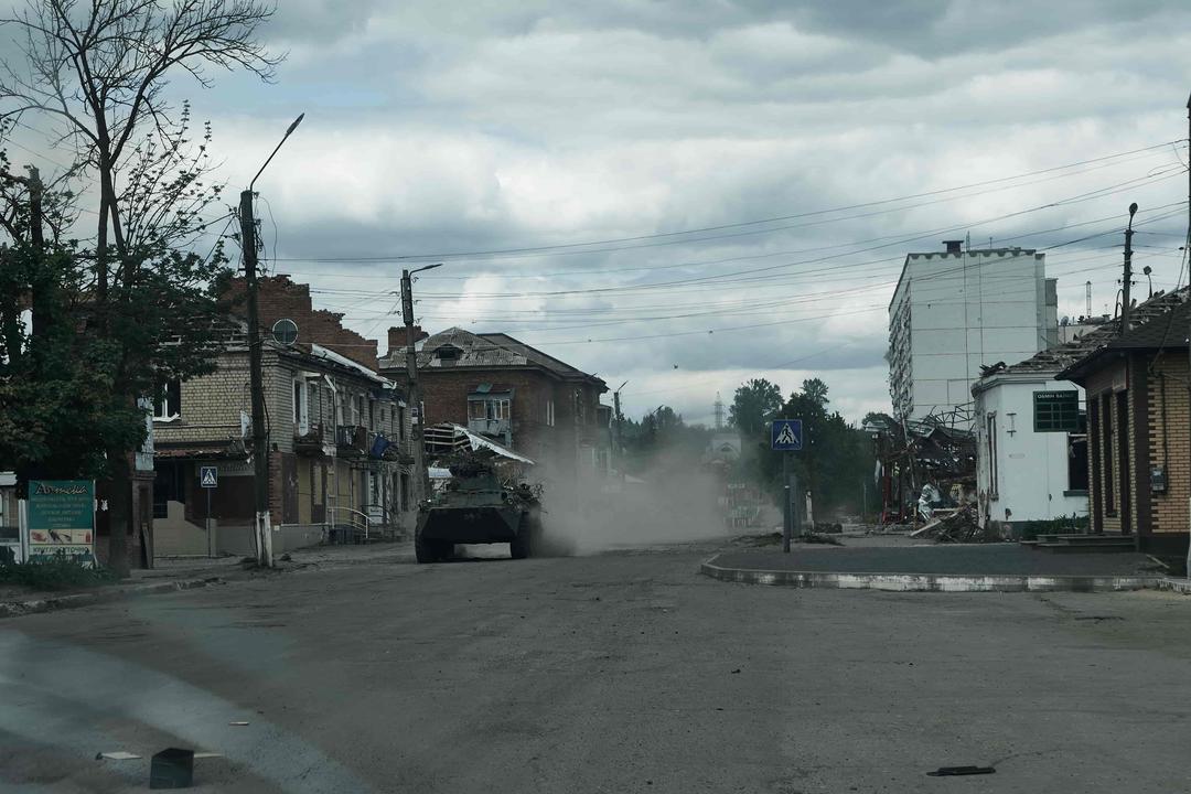 Ukraine Changes Military Leadership in Kharkiv After Russian Gains