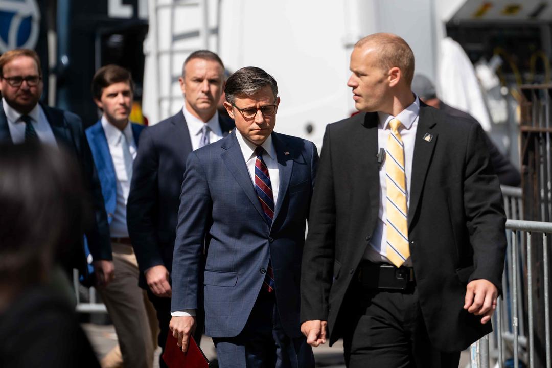 Speaker Johnson Among GOP Supporters at NY Trump Trial