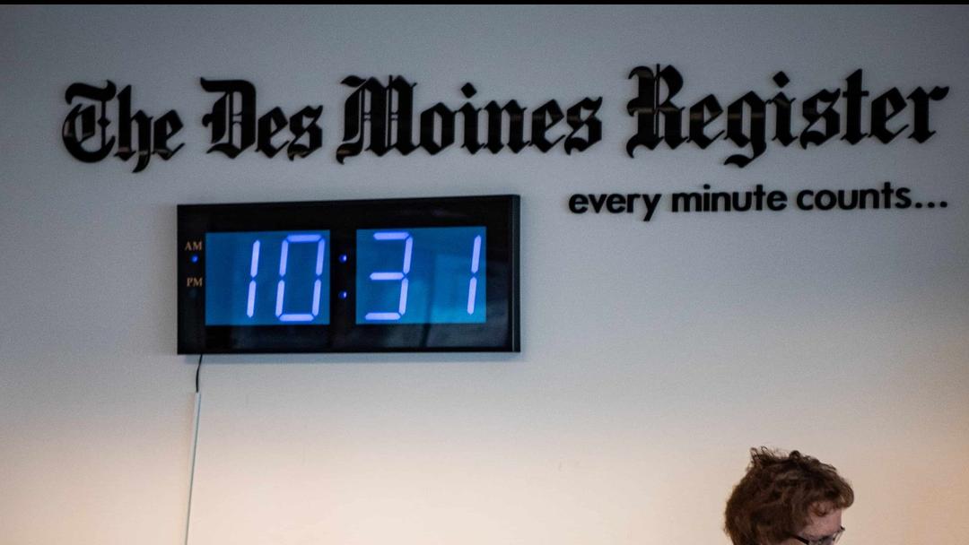Trump Sues Des Moines Register, Iowa Pollster