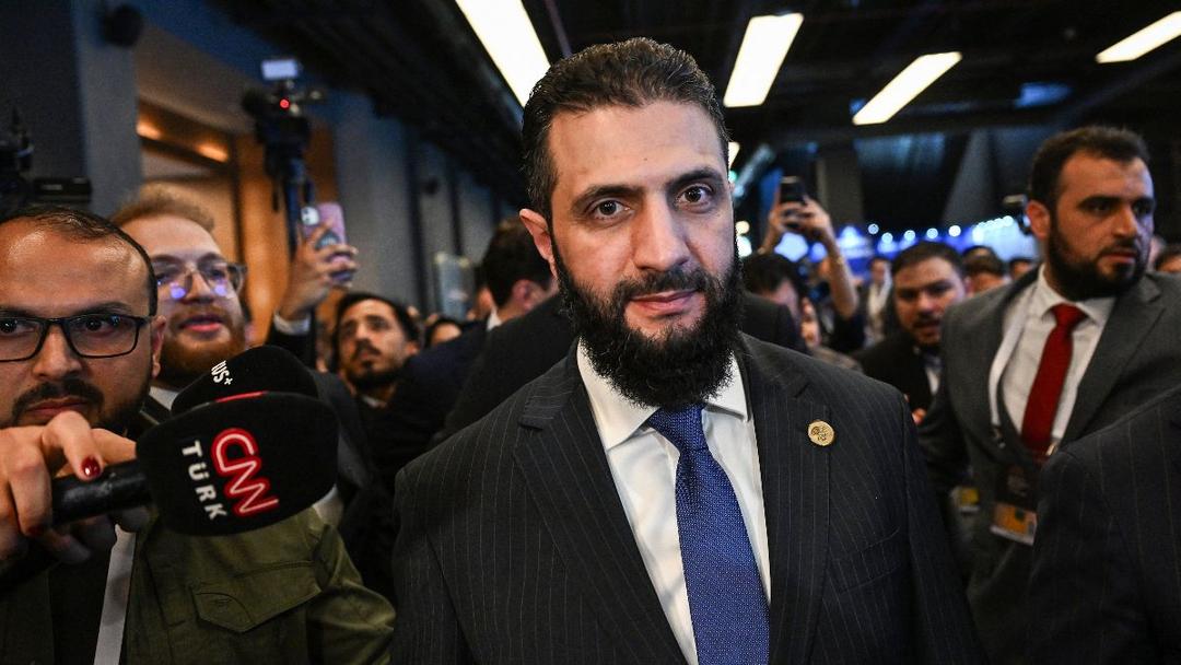 UK Lifts Sanctions on Syrian Defense, Interior Ministries