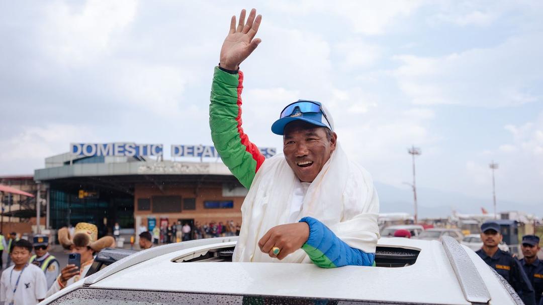 Kami Rita Sets New Everest Record With 31st Summit