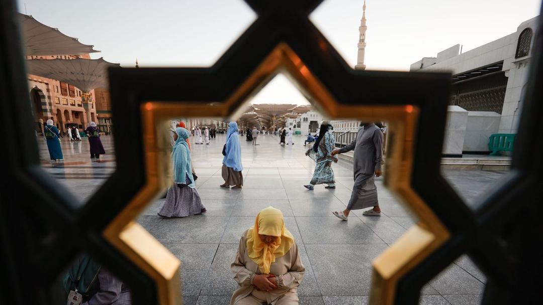 Islam Becomes Fastest-Growing Religion Globally, Study Shows