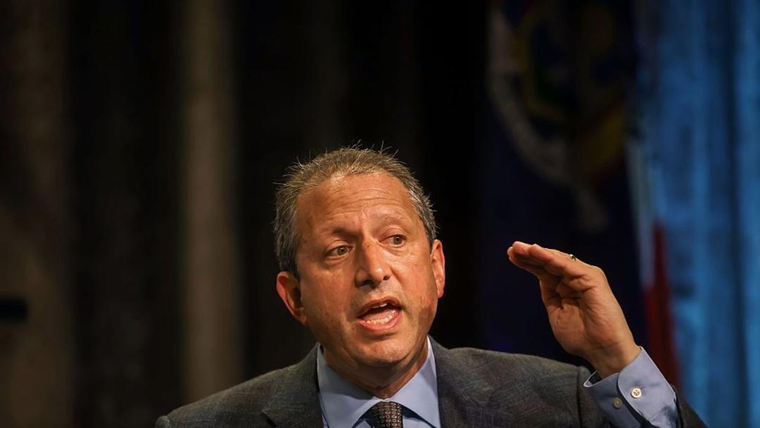 NYC Comptroller Lander Arrested, Released by ICE