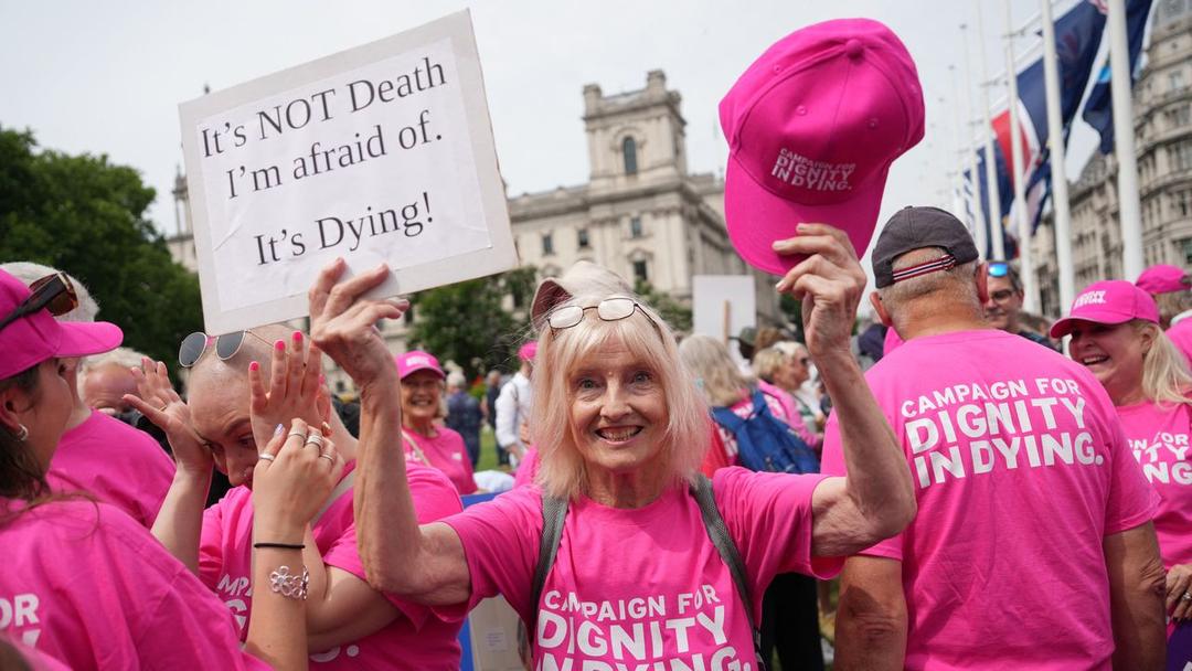 UK: MPs Vote in Favor of Assisted Dying Bill