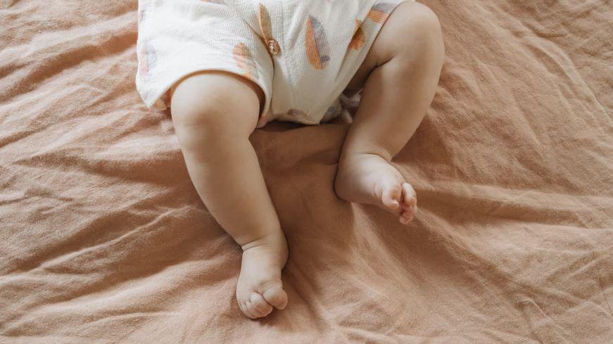 Baby Born from 30-Year-Old Frozen Embryo Sets World Record
