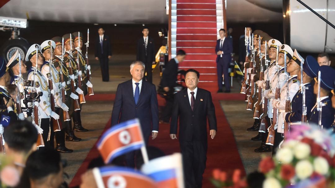 Russian Duma Chairman Meets Kim Jong Un in Pyongyang