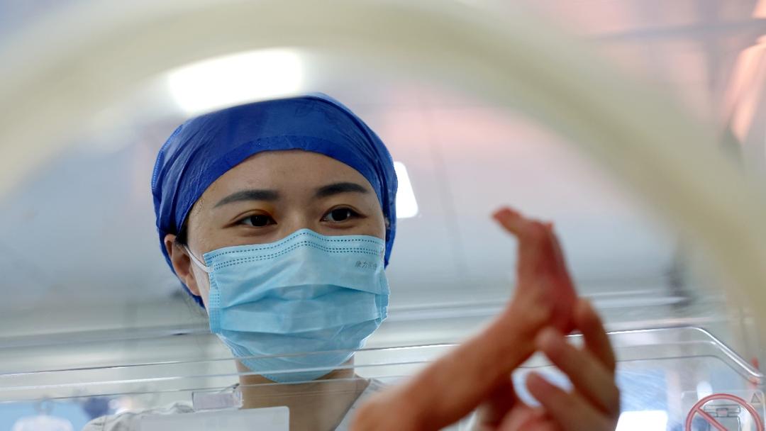China Develops World's First Humanoid Pregnancy Robot