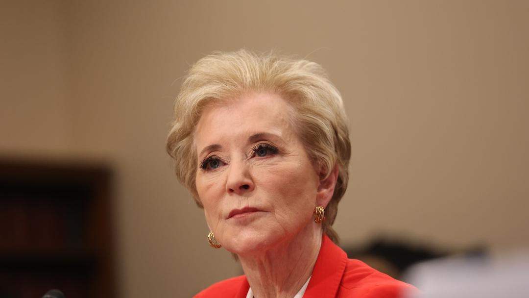 Va. School Districts Risk Losing Federal Funding Over Trans Policies