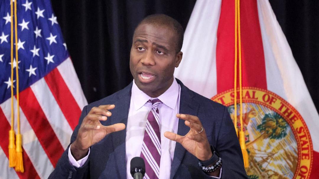 Florida Plans to End All Vaccine Mandates