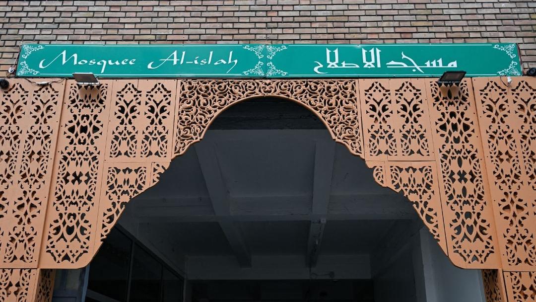 France: Pigs' Heads Discovered Outside Nine Paris Mosques