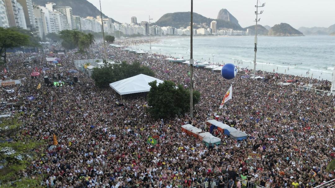 Brazil: Anti-Bolsonaro Protesters Rally Against Potential Amnesty Bill