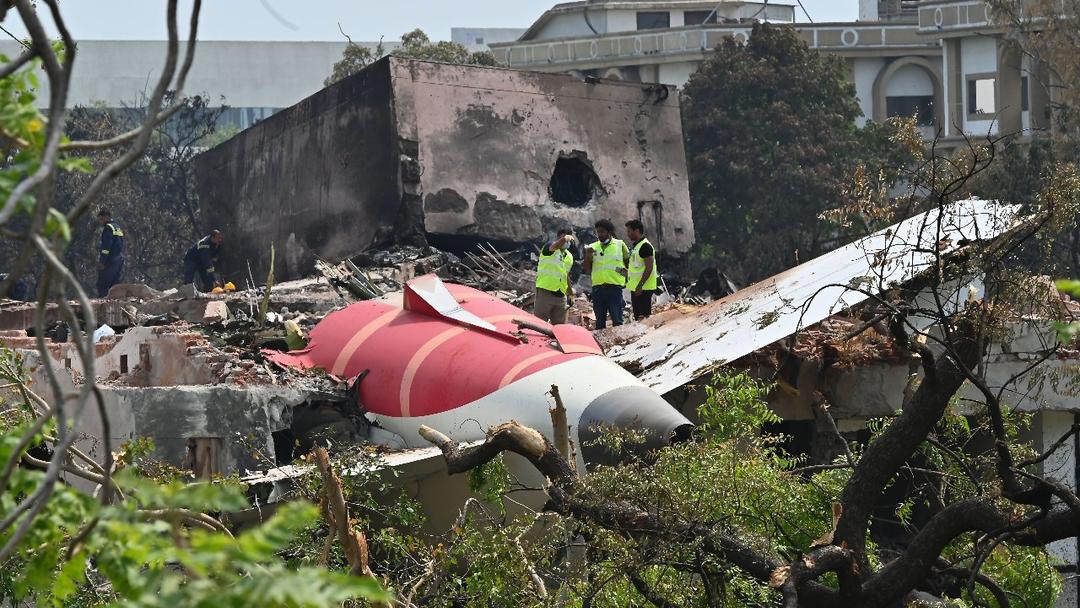 India's Supreme Court Criticizes Air India Crash Investigation