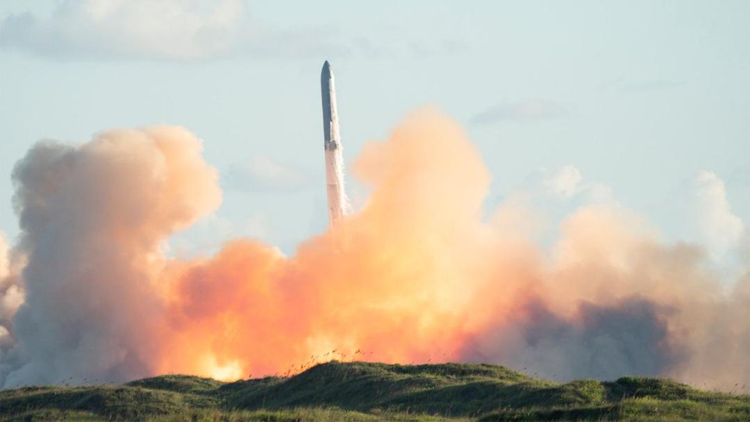 SpaceX Starship Completes 11th Test Flight Successfully