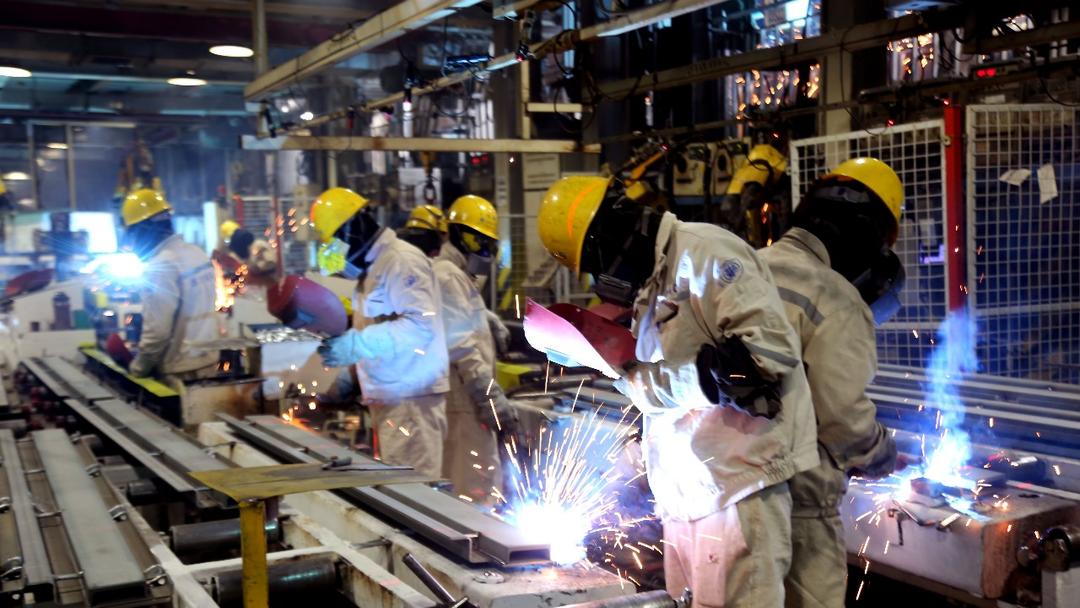 China's Q3 GDP Growth Slows to 4.8%