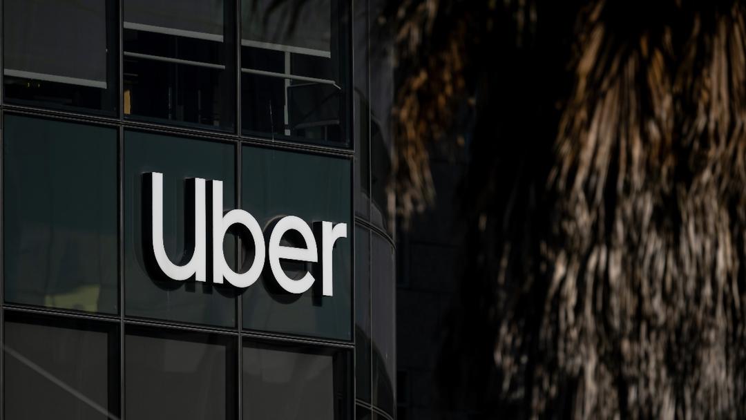 Uber Launches Autonomous Taxi Service by 2026