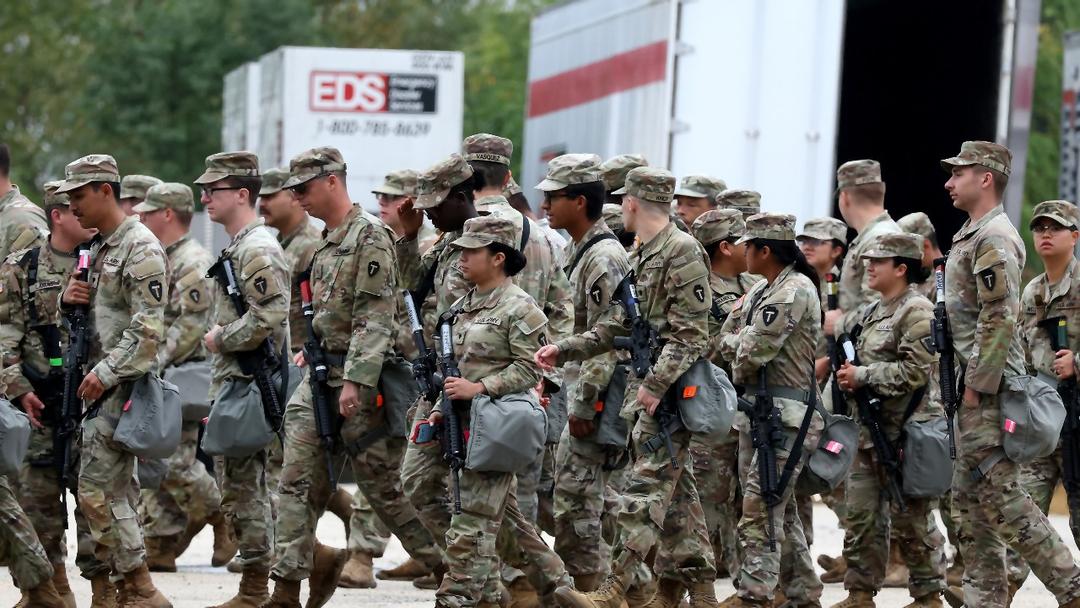 Hundreds of National Guard Troops to Withdraw From Portland and Chicago