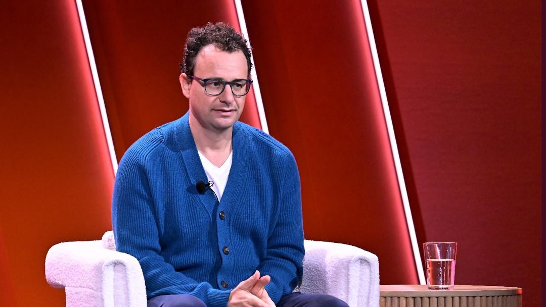 Anthropic CEO: AI Could Eliminate Half of Entry-Level Jobs