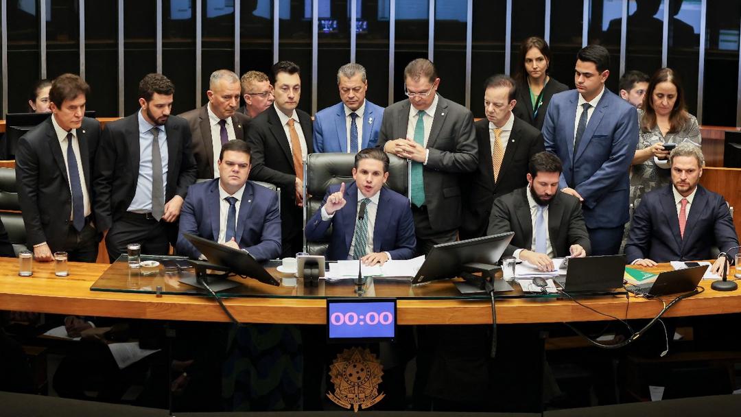 Brazil: Lower House Passes Bill to Reduce Sentences for Coup Convicts
