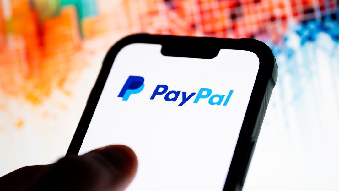 PayPal Applies for Bank Charter