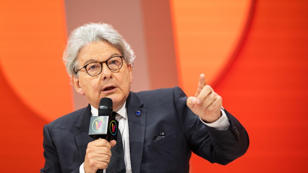 US Bans Former EU Commissioner and Four Others Over Alleged Censorship