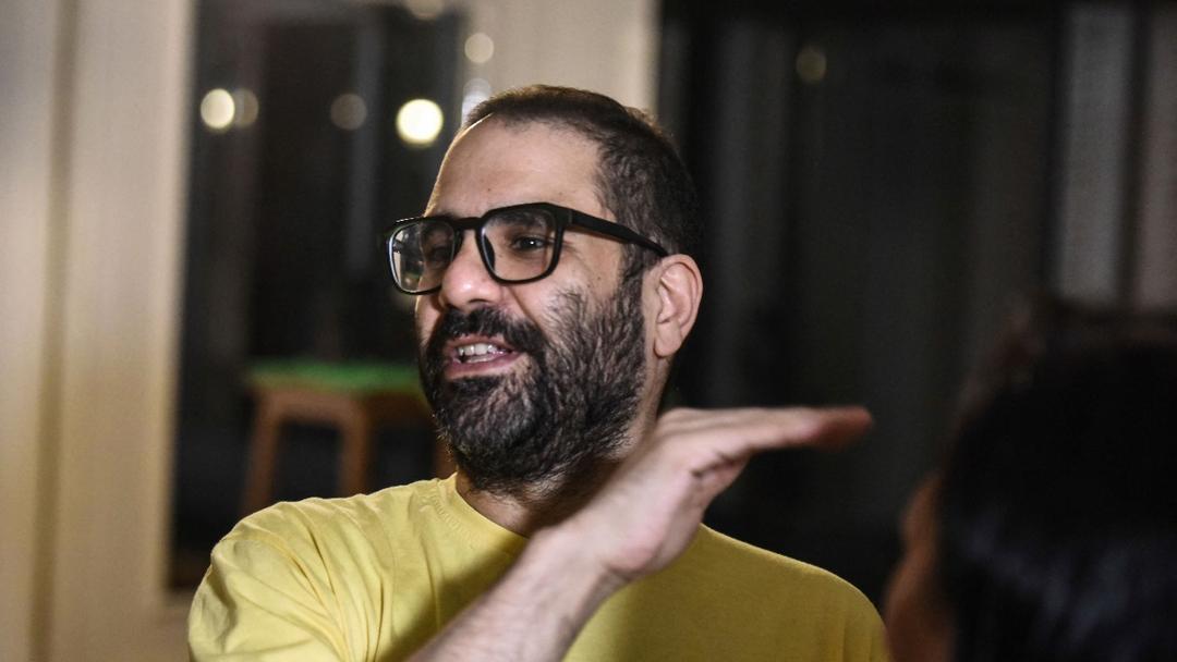 British-Egyptian Activist Apologizes for Tweets, Opponents Push for Deportation