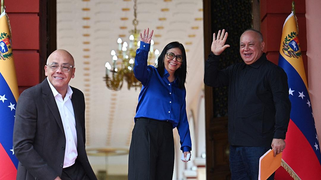Venezuela Releases Prisoners as Trump Talks with Rodriguez