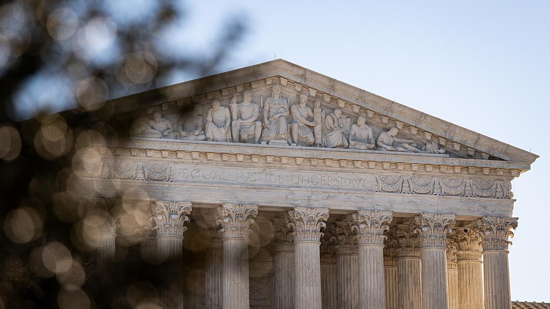 Supreme Court Hears Challenge to Hawaii Gun Carry Law