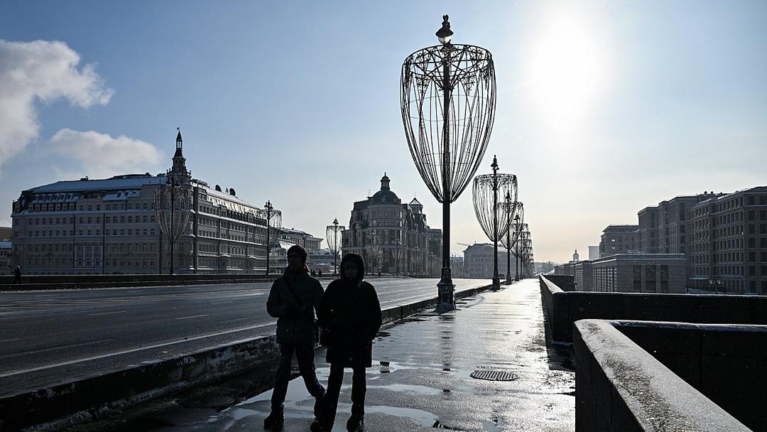 Russian Intelligence Chief Shot in Moscow