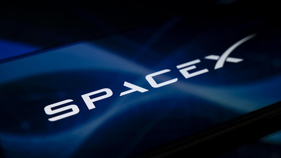SpaceX Shifts Focus to Establishing Moon City Within 10 Years