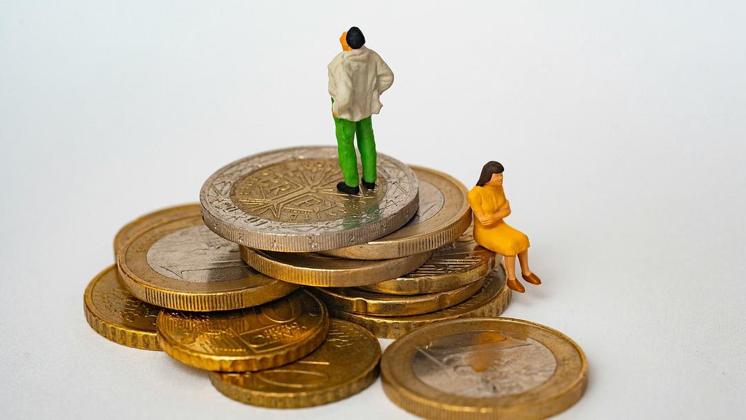 Report: UK Gender Pay Gap Won't Close Until 2056