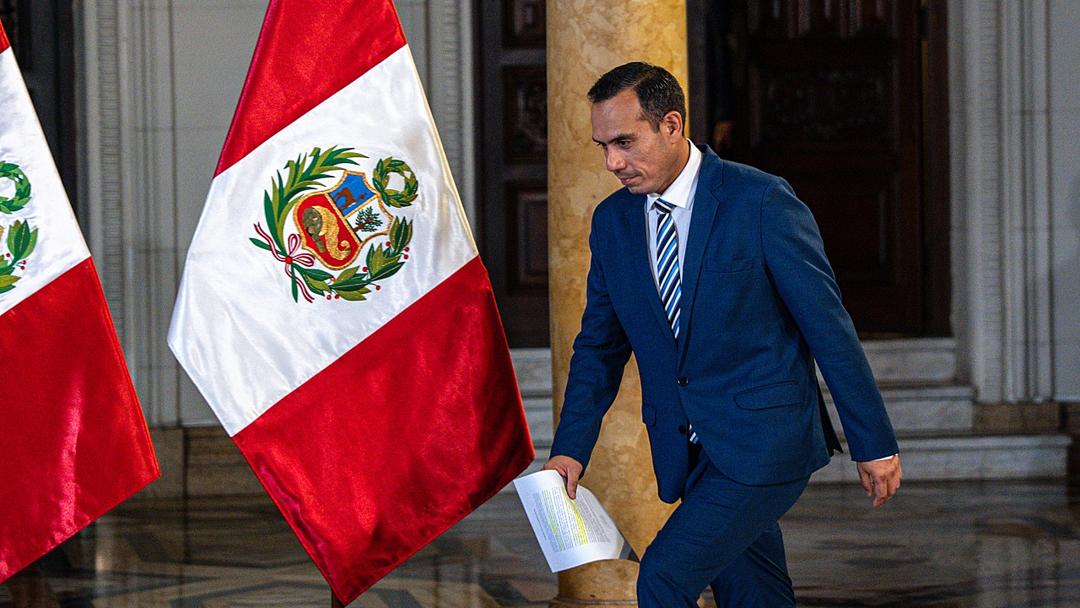 Peruvian Congress to Debate Motion to Remove Interim President