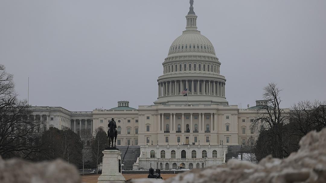 Man Arrested With Loaded Shotgun at US Capitol
