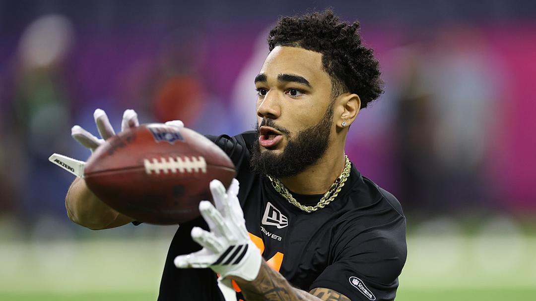 NFL Salary Cap Breaks $300M for First Time