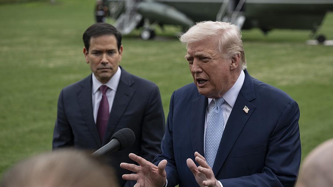 Trump Pauses Iran Strikes Amid Nuclear Deal Talks