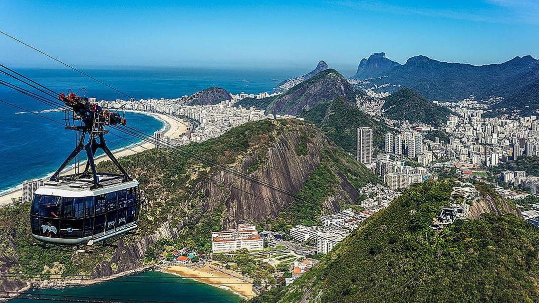 Judge Blocks Zipline on Rio's Sugarloaf Mountain