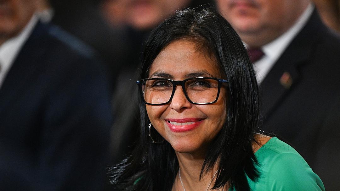 Venezuela: US Lifts Sanctions on Interim President Rodríguez