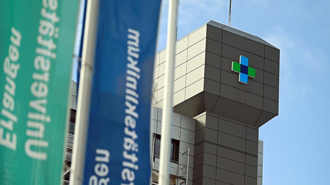 CAR-T Therapy Cures Woman of Three Autoimmune Diseases