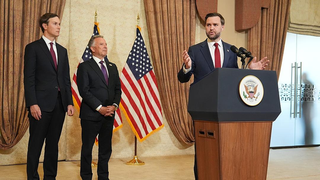 Vance Leaves Pakistan as US-Iran Talks Collapse