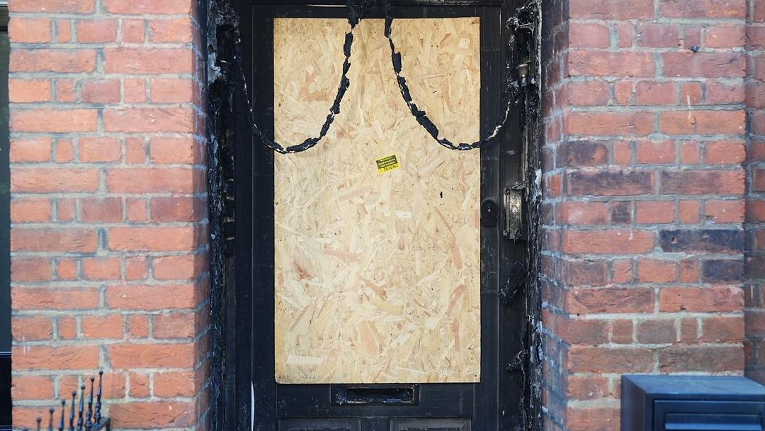 UK: Trial Begins for Arson Attacks on PM's Homes