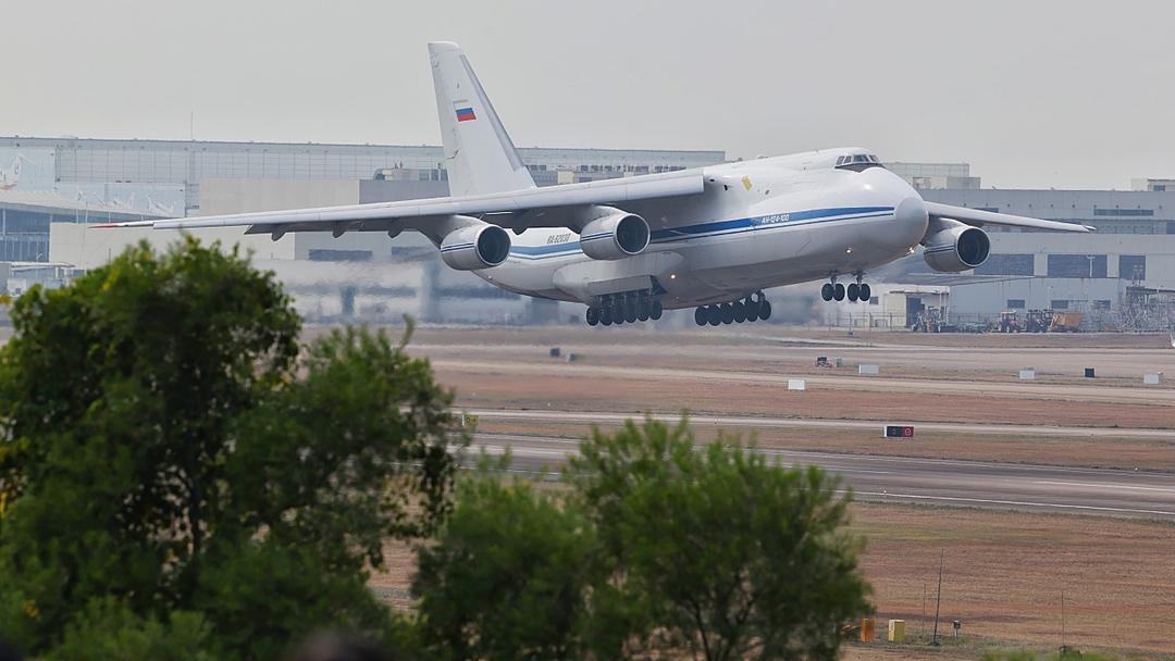 Report: Russia Allegedly Uses Algeria as Arms Air Bridge Into Africa
