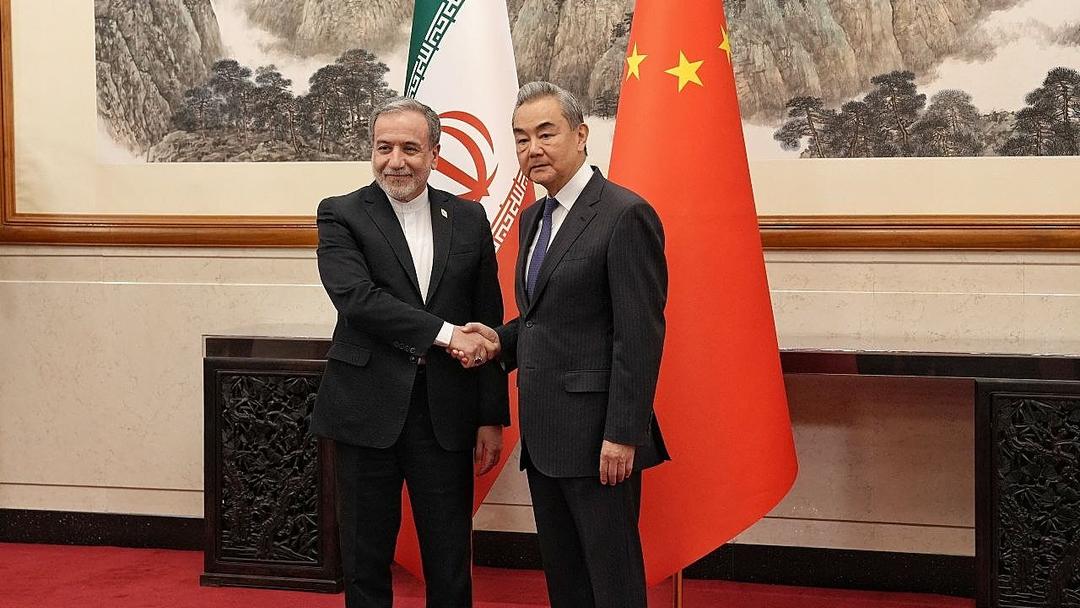 Iran Foreign Minister Meets China Counterpart Amid Hormuz Crisis Talks