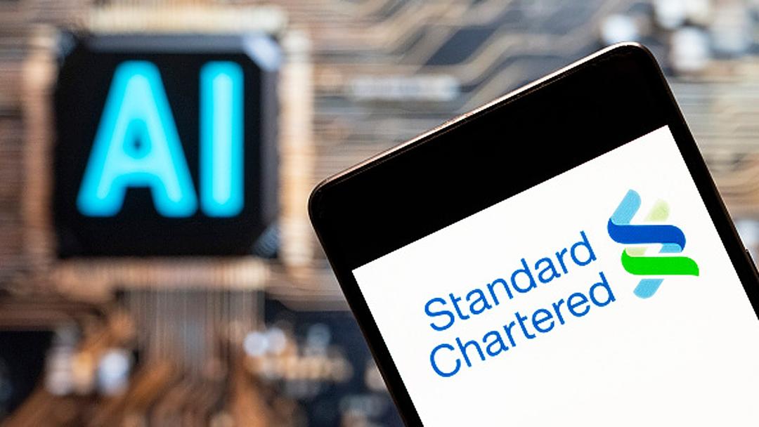 Standard Chartered to Cut 7,800 Jobs for AI by 2030