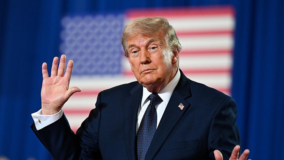 Ex-Judges Seek Probe of Trump's $1.8B IRS Settlement