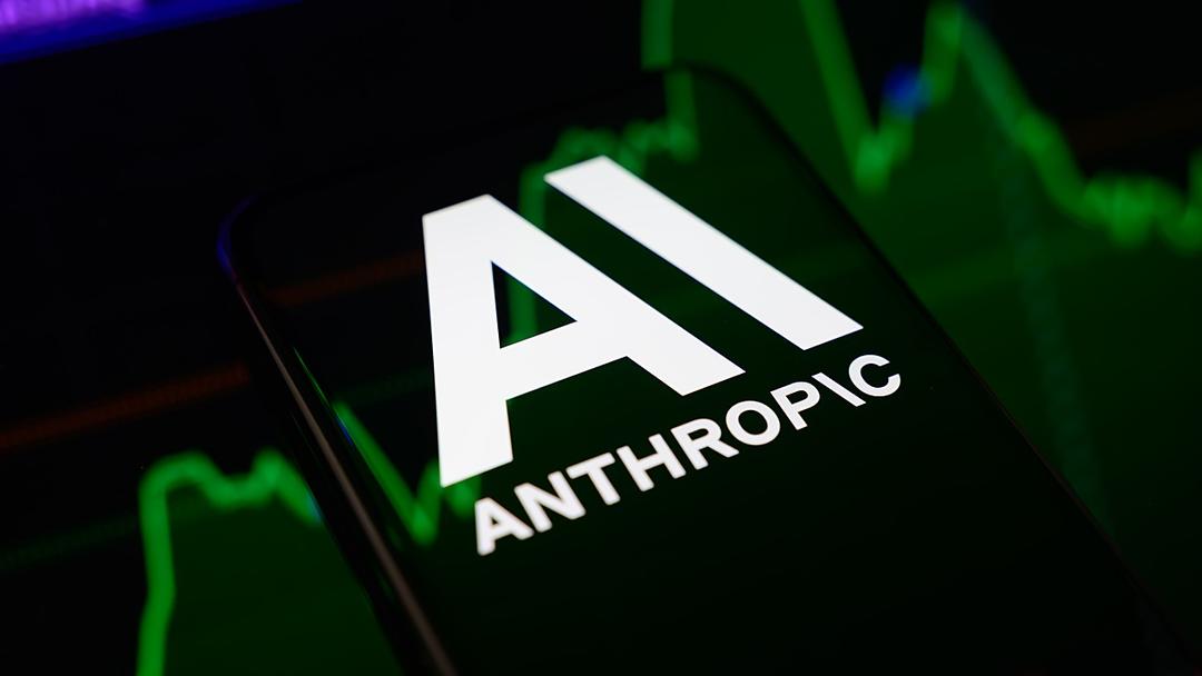 Anthropic Urges AI Labs to Pause Frontier Development
