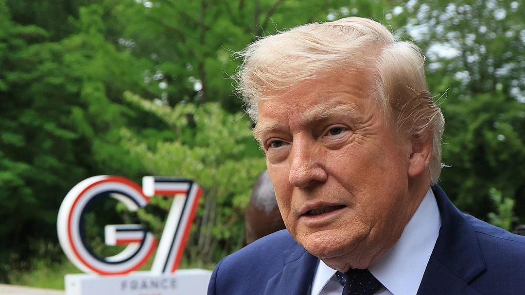 Trump, Zelenskyy Meet at G7, Push Russia for Peace Deal