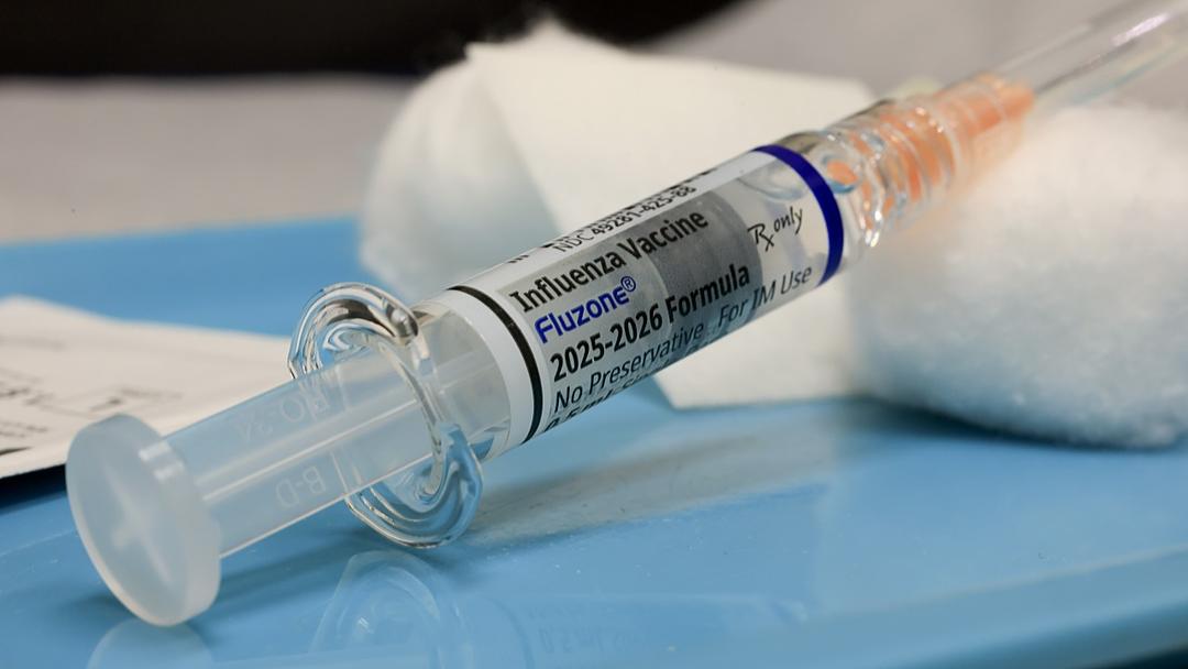 Pentagon Reinstates Flu Shots After Base Outbreak