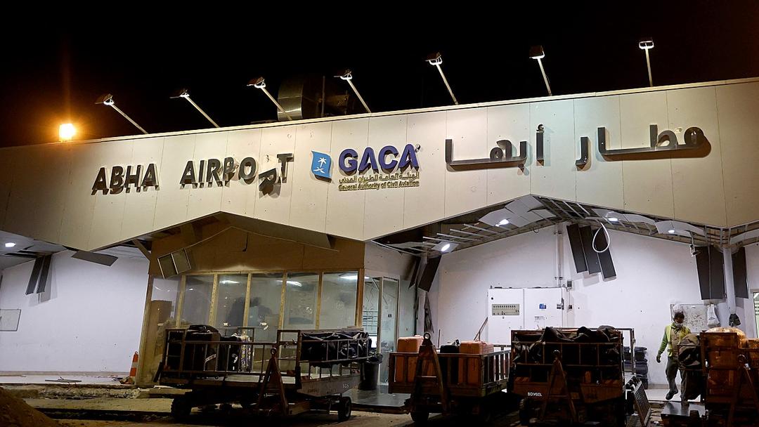 Houthis Fire Missiles at Saudi Airport, Truce Collapses