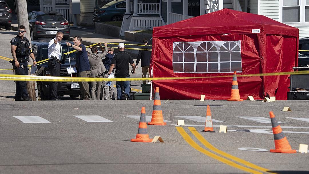 ICE Halts Vehicle Stops After Two Fatal Shootings