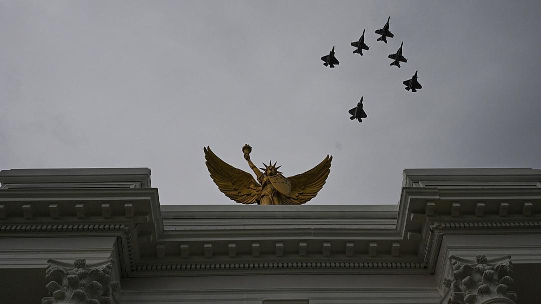 Democrats Block $1.15T Defense Bill Over Iran